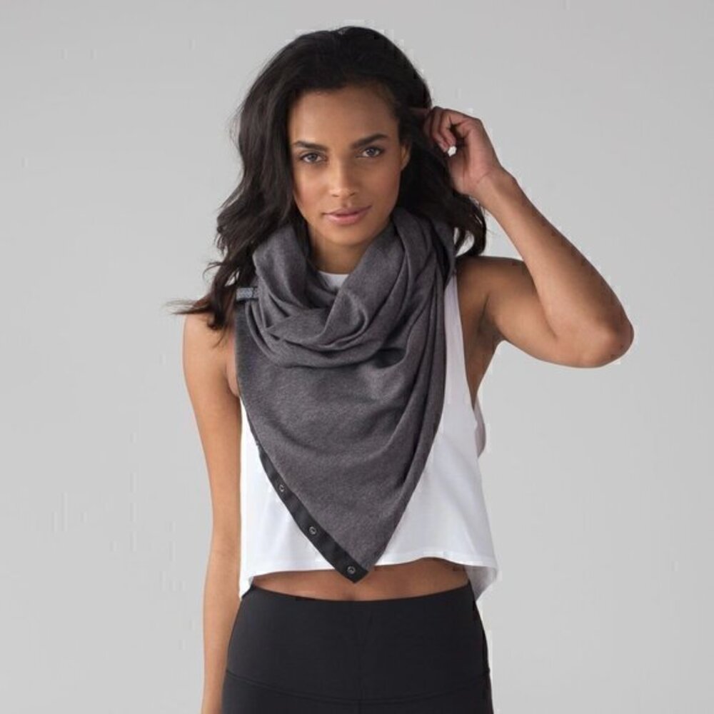 Vinyasa Scarf Rulu in Wee Stripe Black Heathered Slate/Black